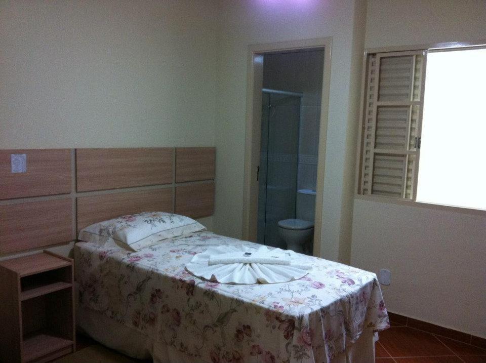 Hotel Perez Pouso Alegre Εξωτερικό φωτογραφία